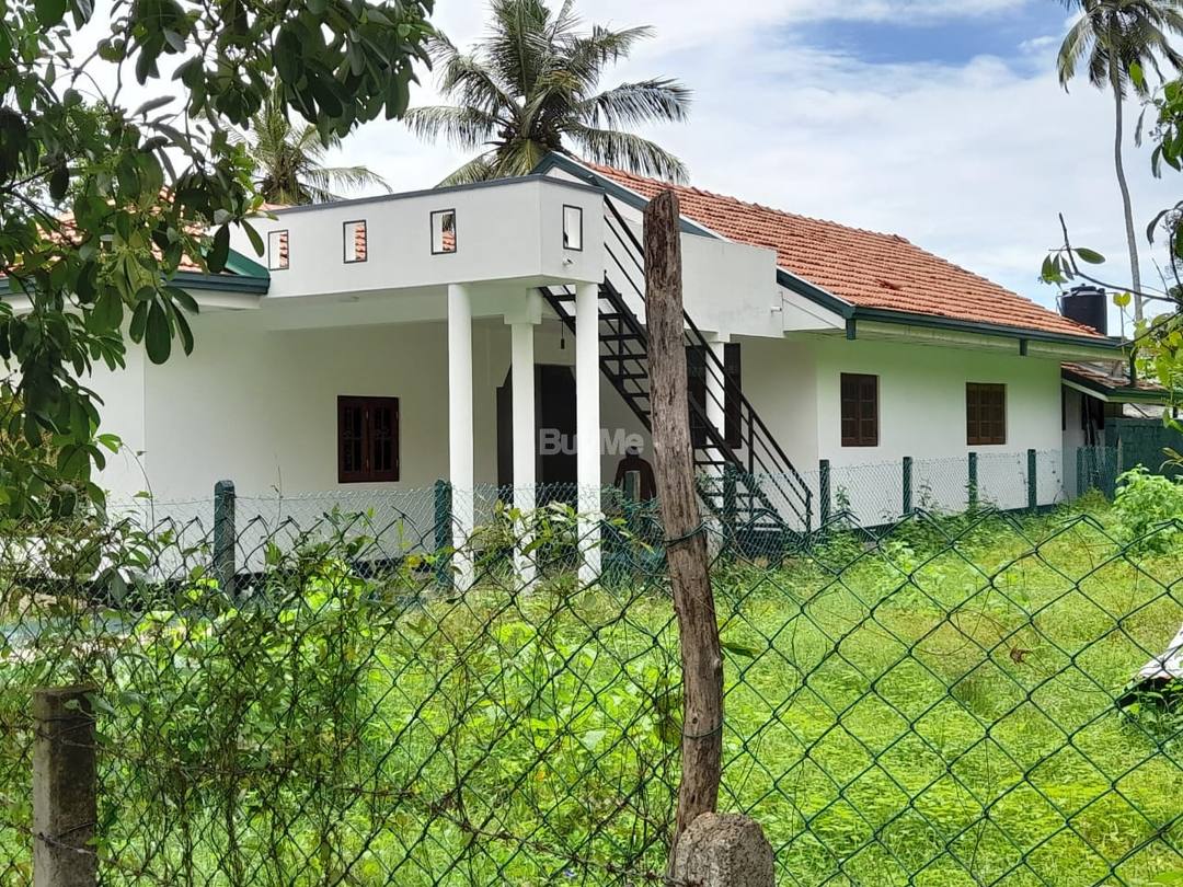 SINGLE STOREY HOUSE FOR SALE IN WENNAPPUWA