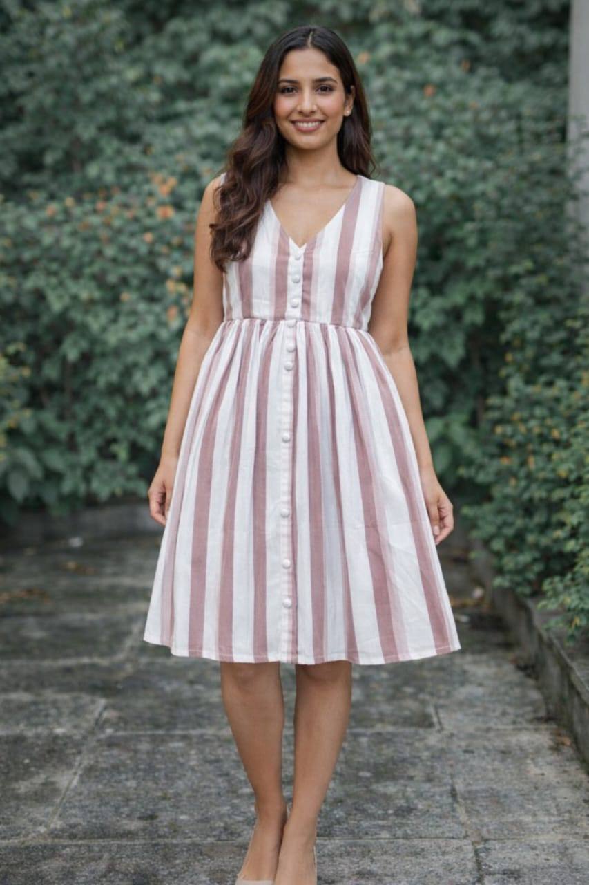 STYLISH TWO TONE SHORT FROCK AVAILABLE