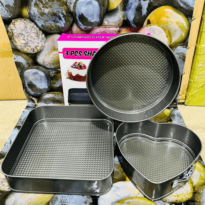 CAKE MOULDS