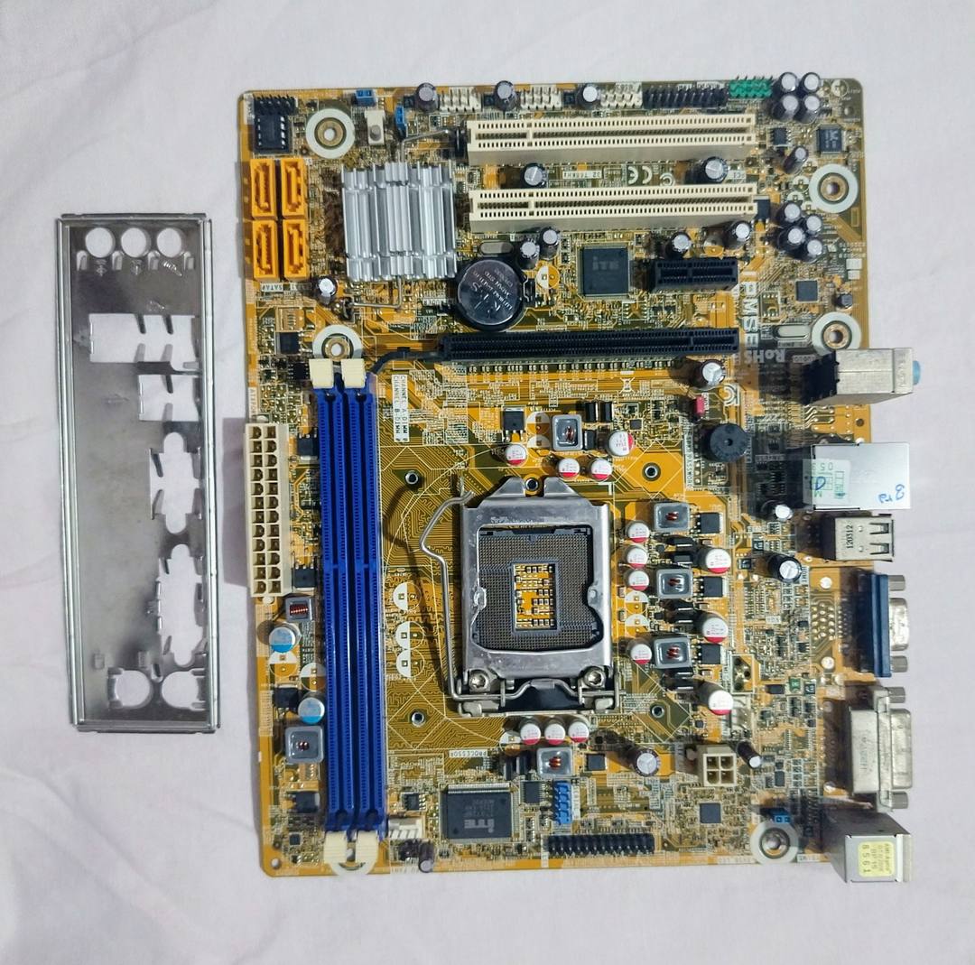 PEGATRON H61 LGA 1155 MOTHERBOARD 3RD GEN DDR3 WITH INTEL I5 3RD GEN PROCESSOR