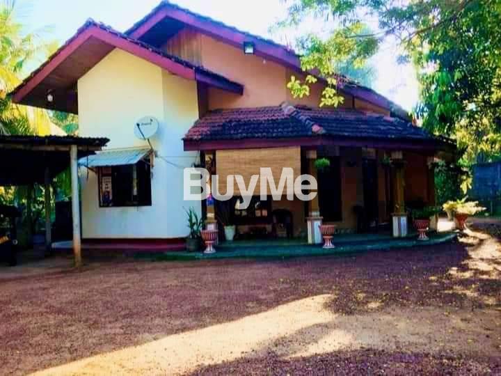 HOUSE FOR SALE IN GAMPAHA UDUGAMPOLA