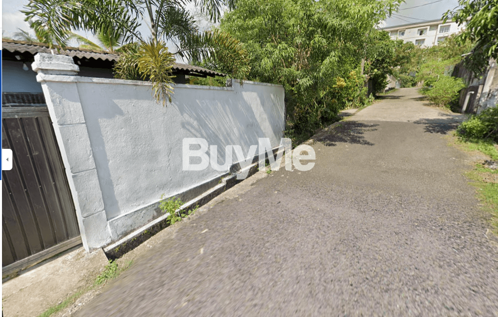HOUSE FOR SALE WITH A LAND IN HOMAGAMA