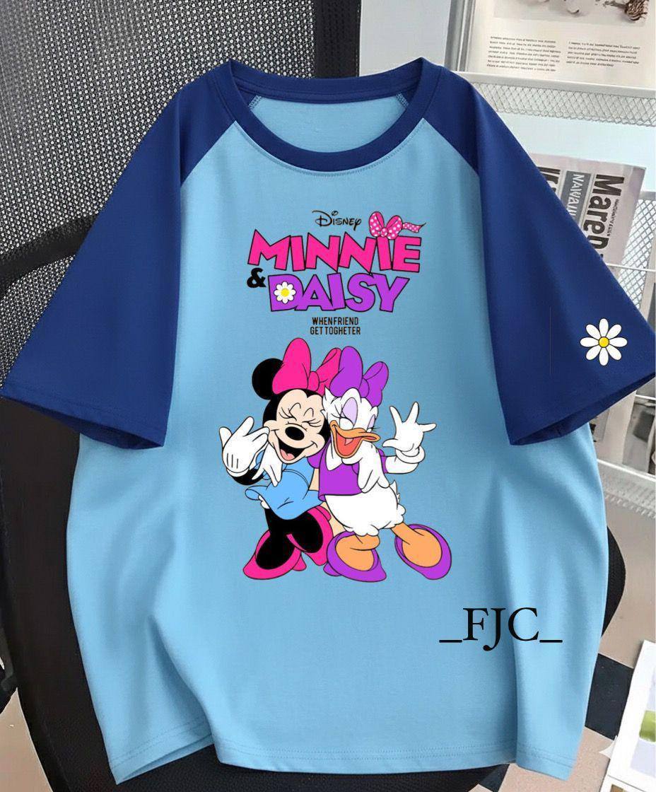 MINNIE DAISY PRINT T SHIRT AVAILABLE