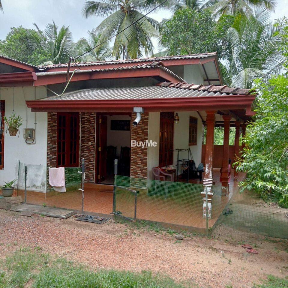 HOUSE FOR SALE IN KADAWATHA WEBODA ROAD