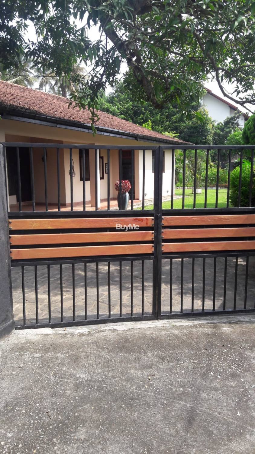HOUSE FOR SALE IN NUGEGODA UDAHAMULLA