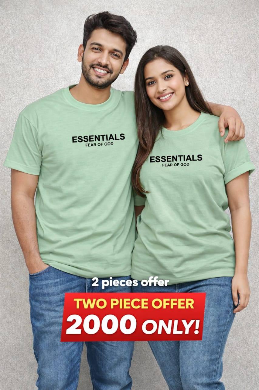 ESSENTIALS PRINTED T-SHIRTS
