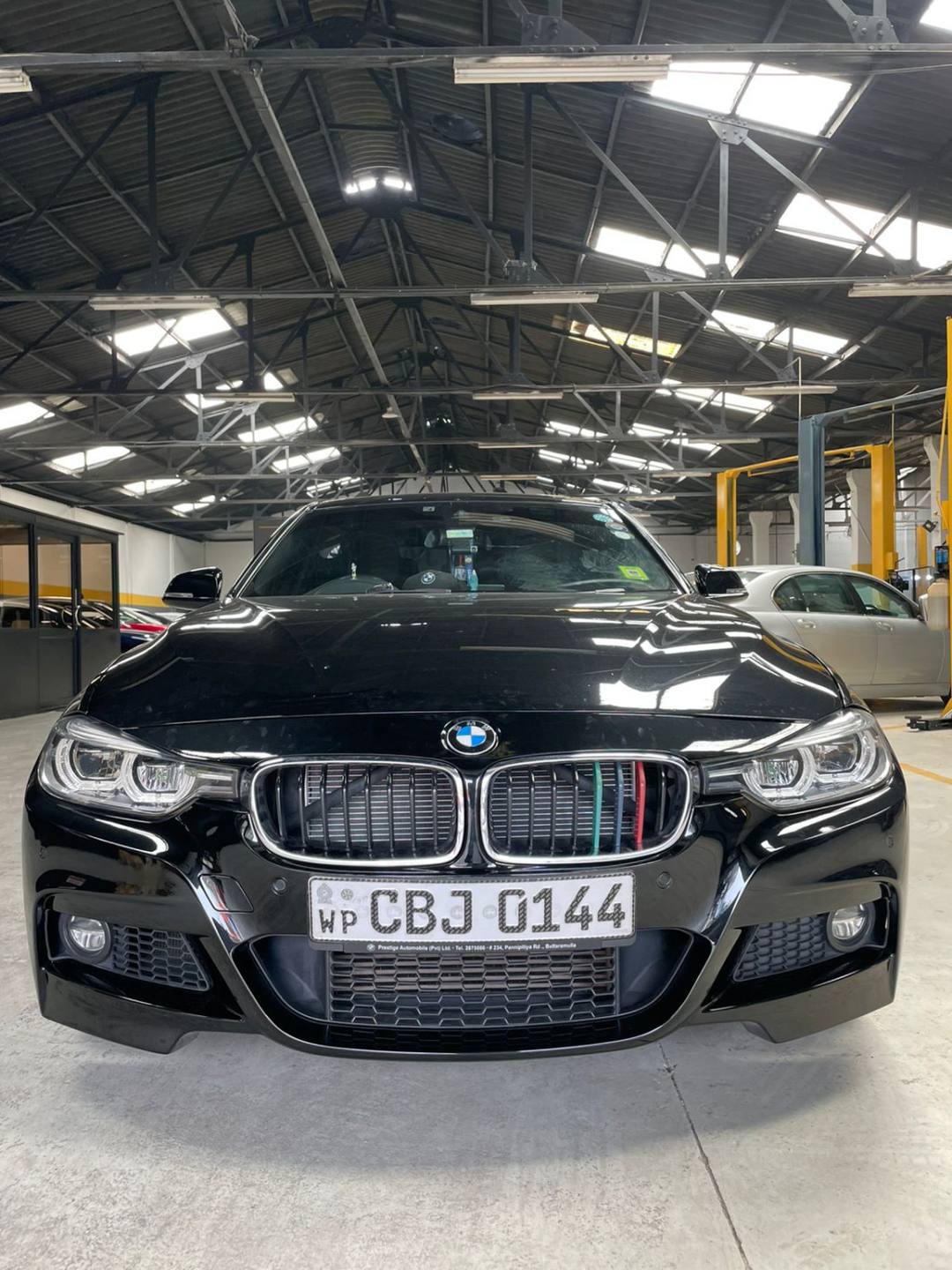 BMW 318I M SPORT 2018