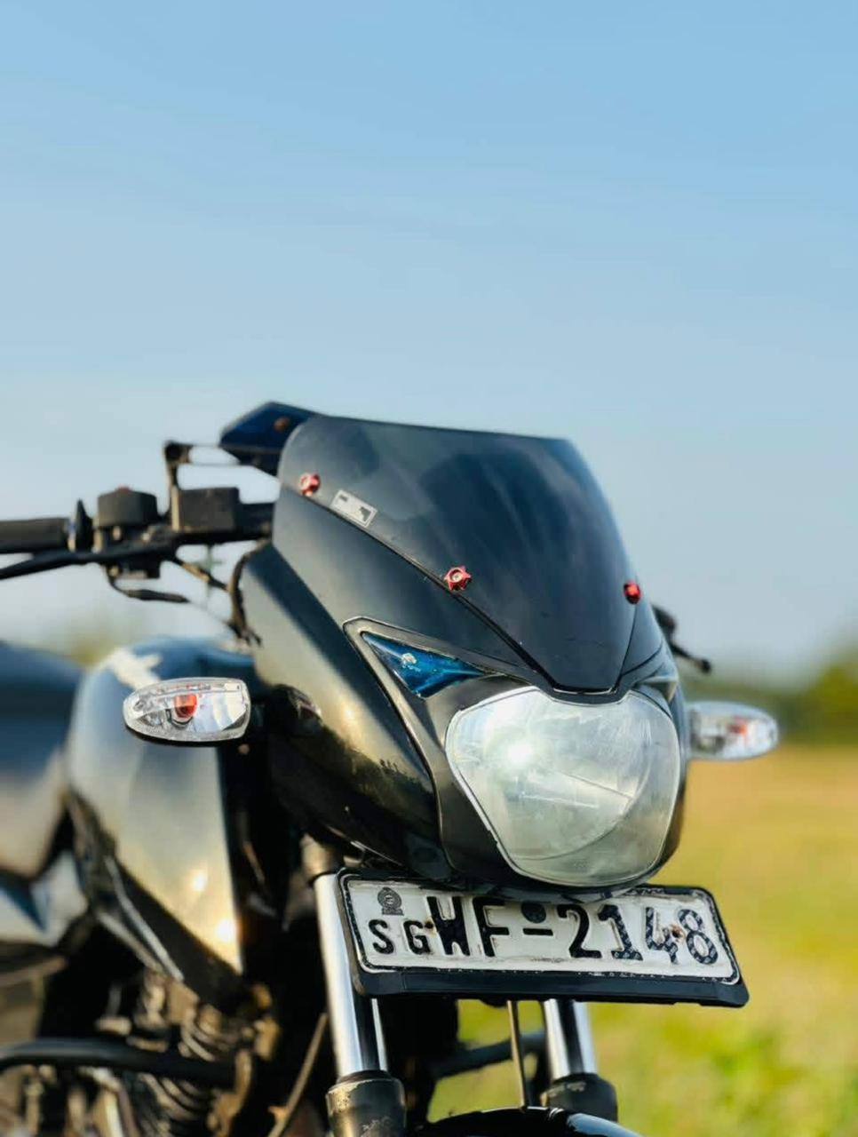 BAJAJ PULSAR 150 2010