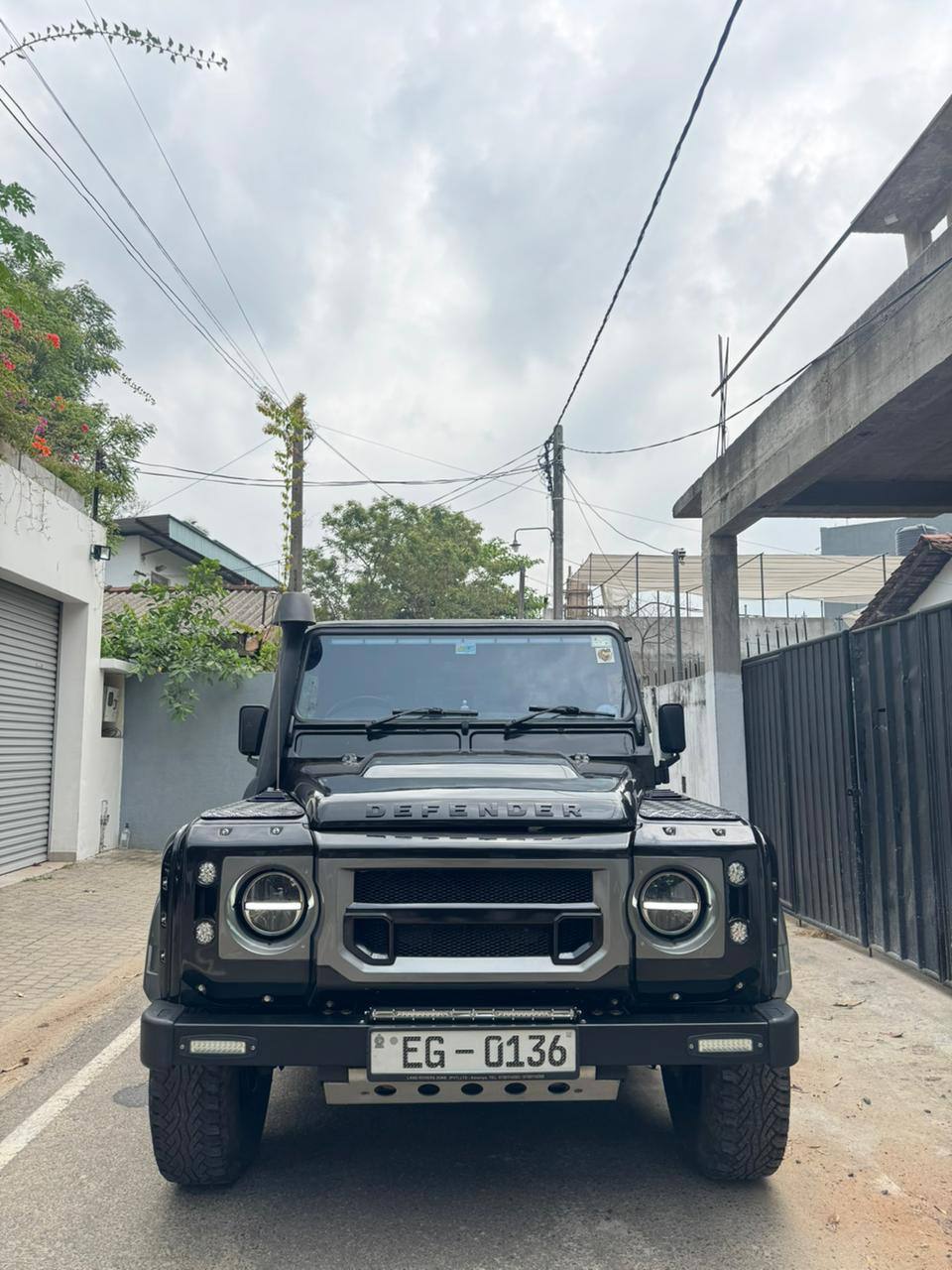 LAND ROVER DEFENDER 1991