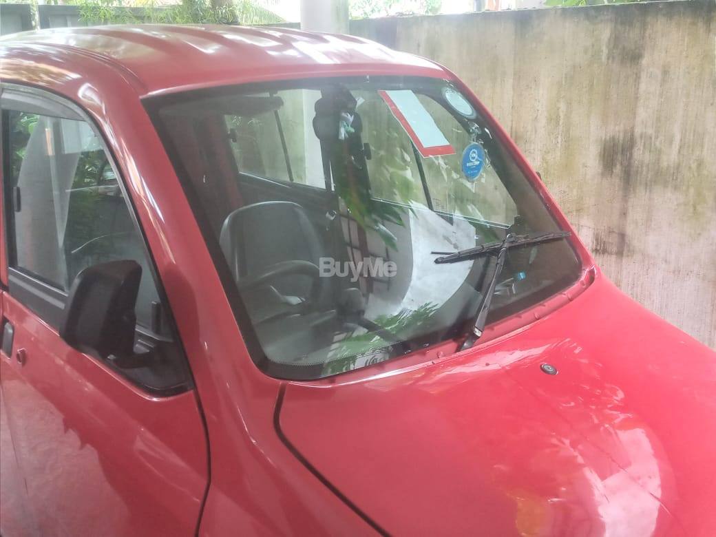 Bajaj Qute මෝටර් රථය විකිණිමට