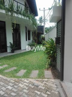 3 Storey Brand New House For Sale In Thalawathugoda