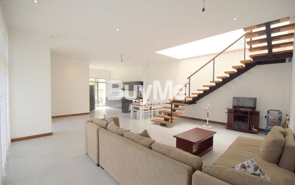 LUXURY HOUSE FOR SALE IN MALABE (KAHANTHOTA ROAD)