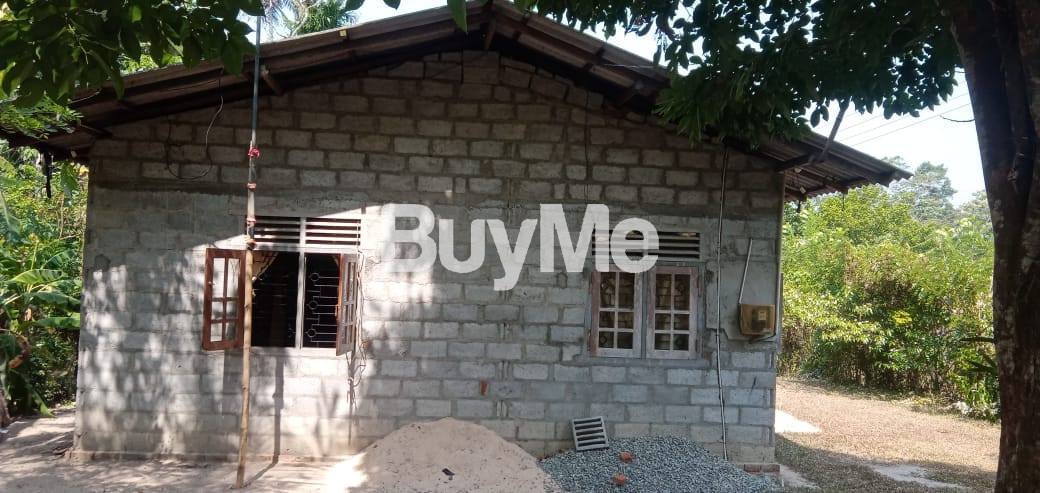 HALF BUILT HOUSE FOR SALE IN MINUWANGODA NILPANAGODA