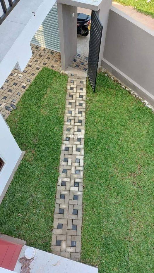 TWO STORY HOUSE FOR SALE IN WATTALA ( ENDERAMULLA JUDE MAWATHA)