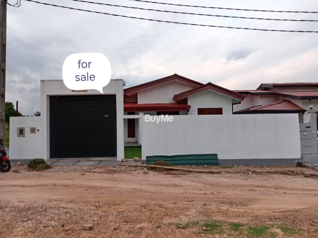 House For Sale In Halbarawa
