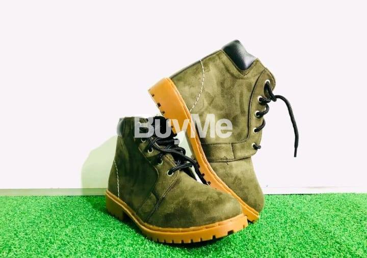 BOOT SHOE FOR MEN - GREEN