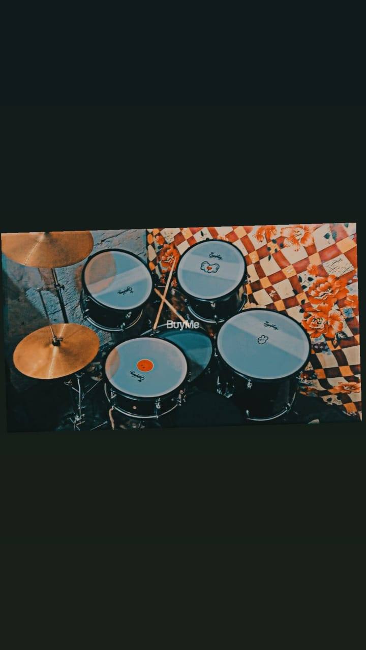 ACOUSTIC DRUM SET