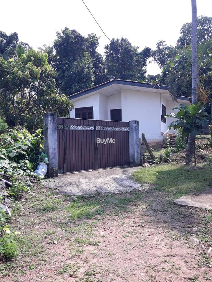 HOUSE FOR SALE IN KIRIBATHGADA