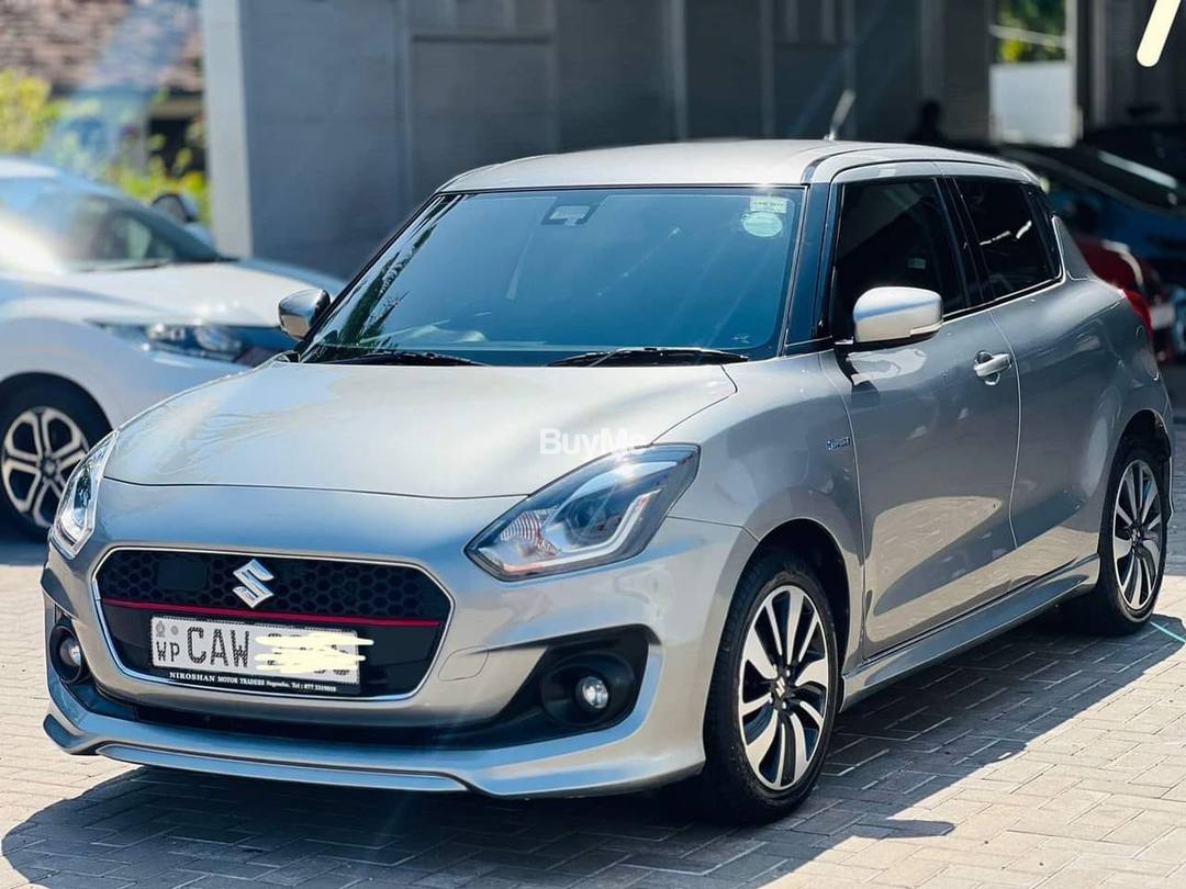 SUZUKI SWIFT RS - (2017)