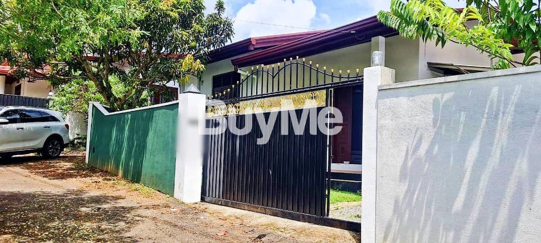 MALABE ARANGALA SINGLE STORY HOUSE FOR SALE