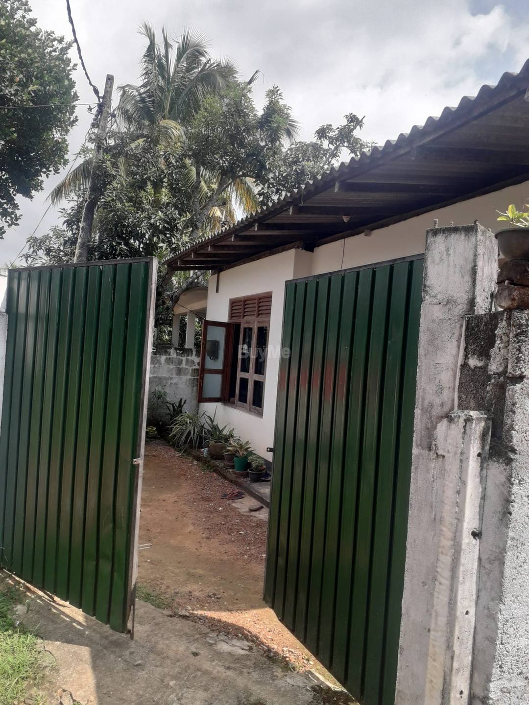 HOUSE FOR SALE IN ARUGGODA