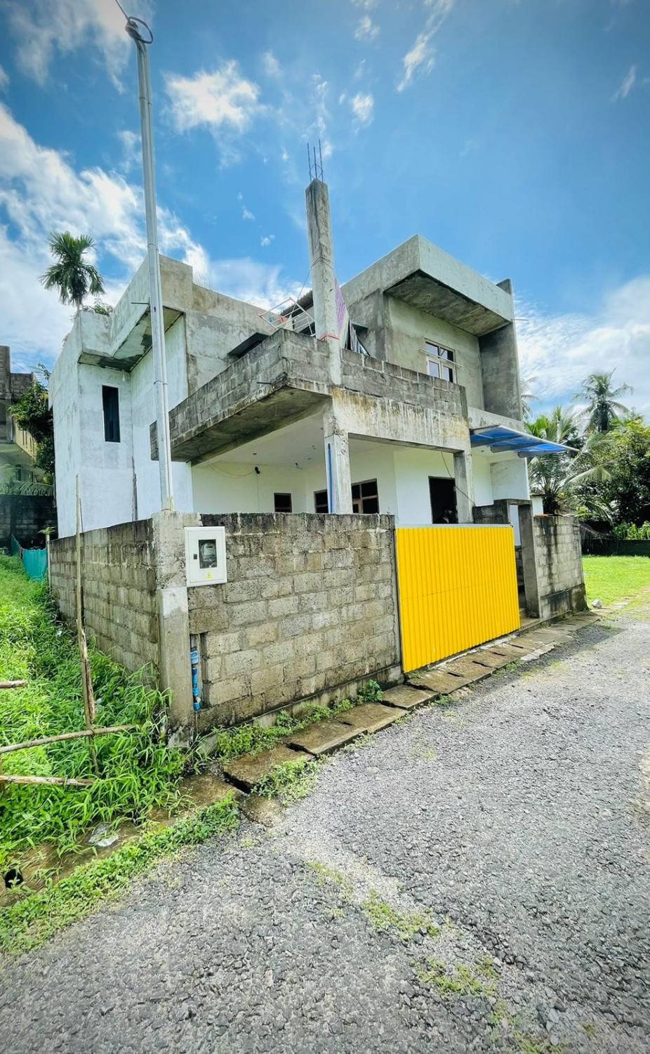 HOUSE FOR SALE IN HOMAGAMA