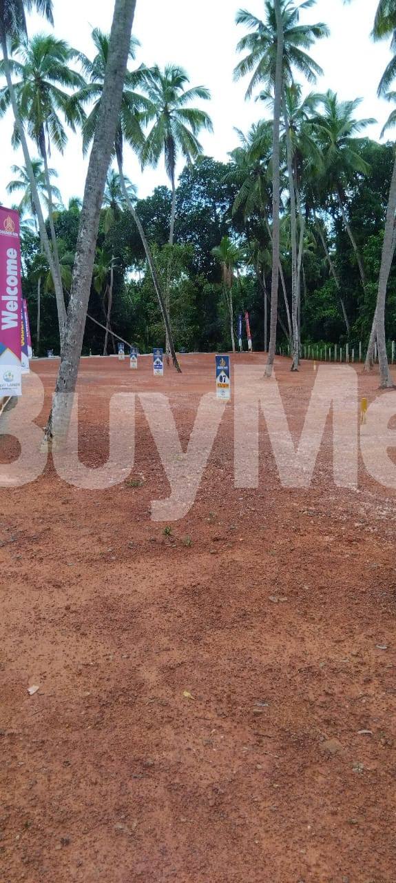 LAND FOR SALE IN SEEDUWA  - GOLDEN GATE BY SAVI LANDS