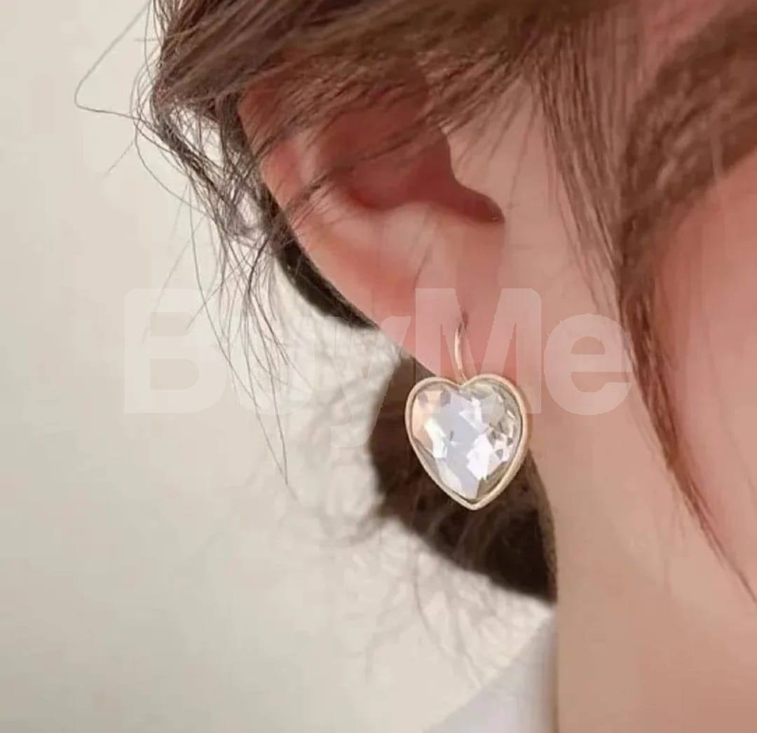 HEART SHAPE EARRINGS WITH PEARLS