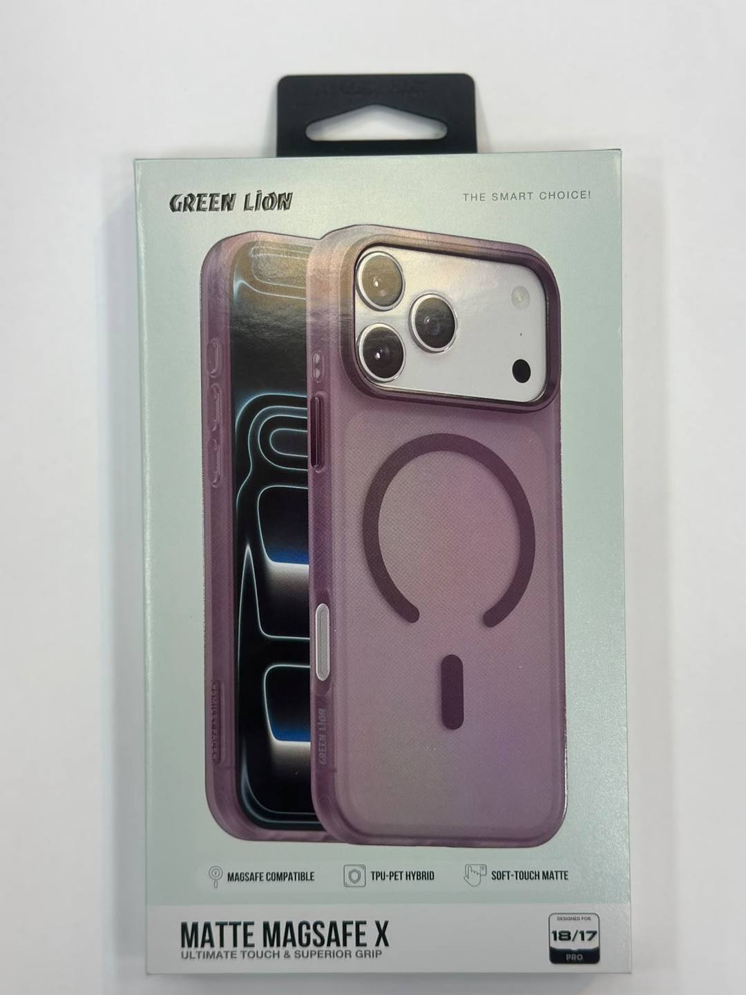Green Lion Matte MagSafe X Case - iPhone 18 Pro
