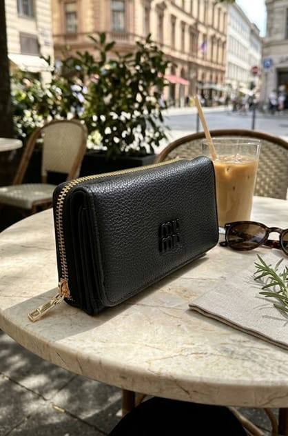 Min-Min Leather Zip Wallet