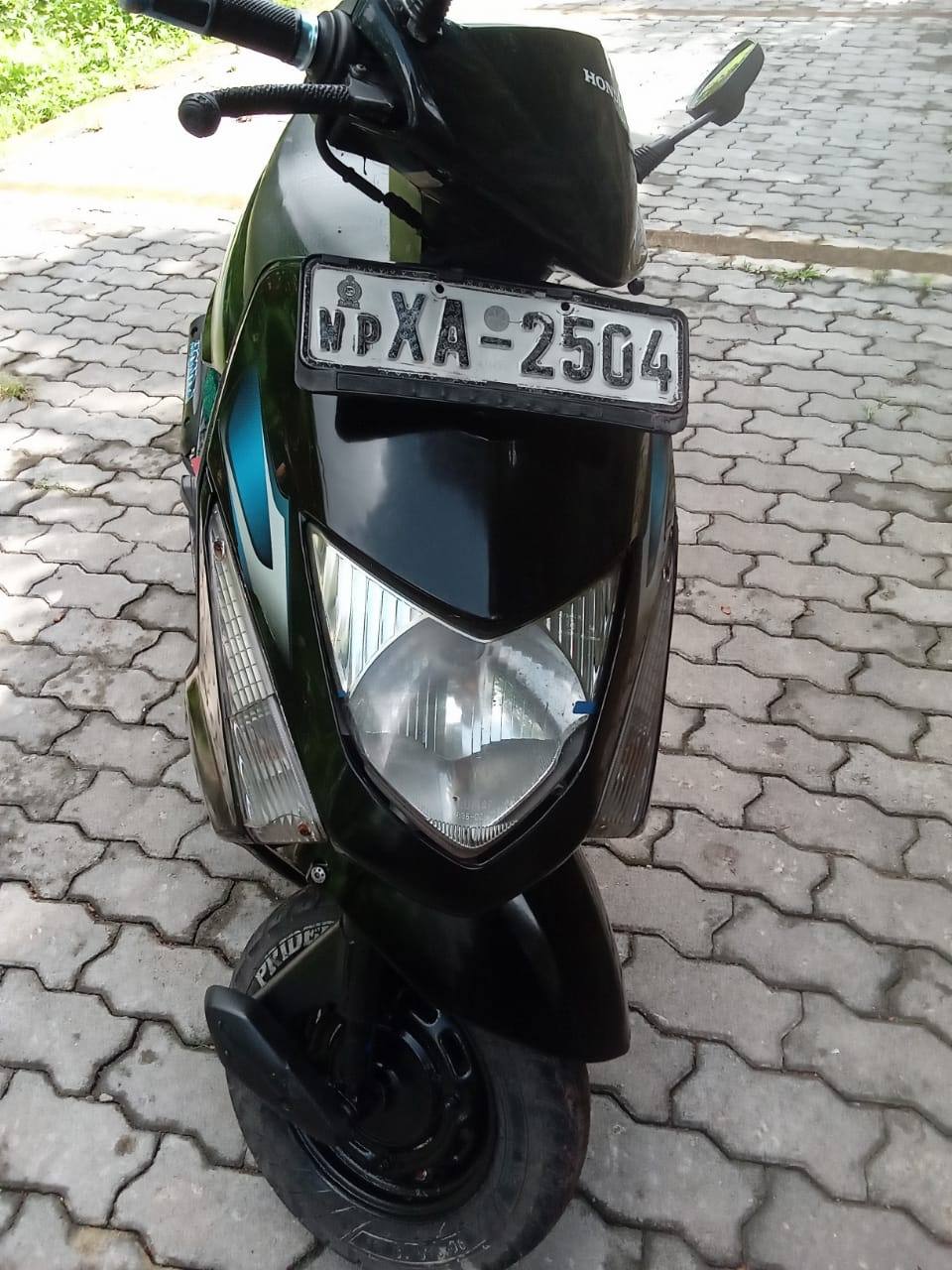 Honda Dio 2011