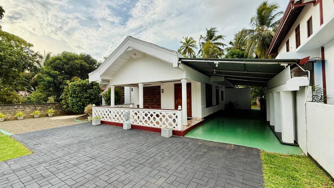 House with Land for Sale In Anamaduwa