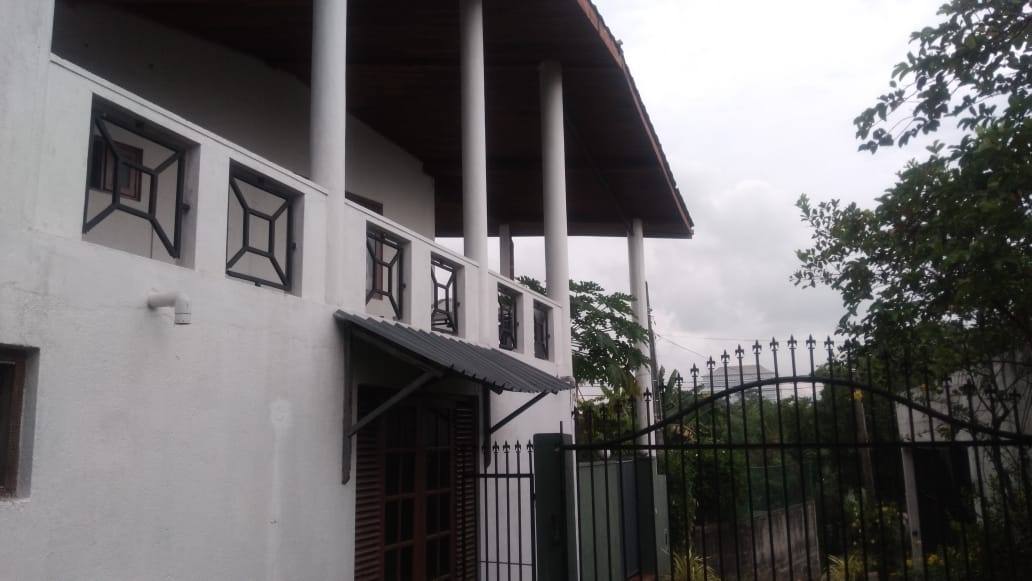 Luxury House for Sale In Battaramulla