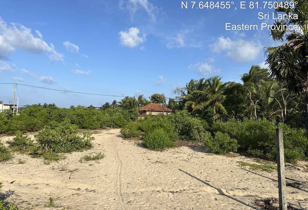 LAND FOR SALE IN BATTICALOA