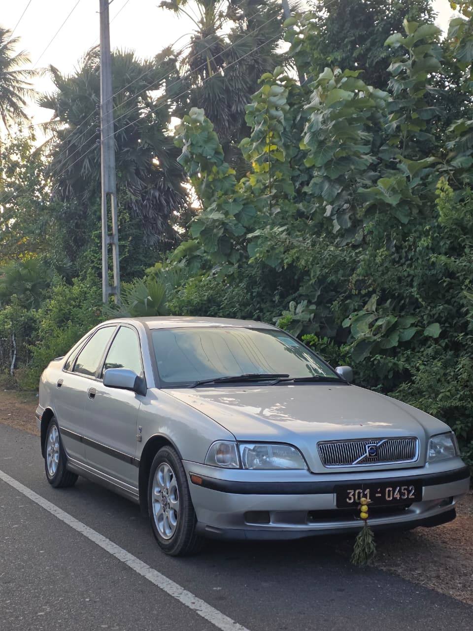 Volvo S40 2000