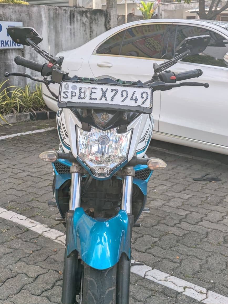 YAMAHA FZ-S 2016