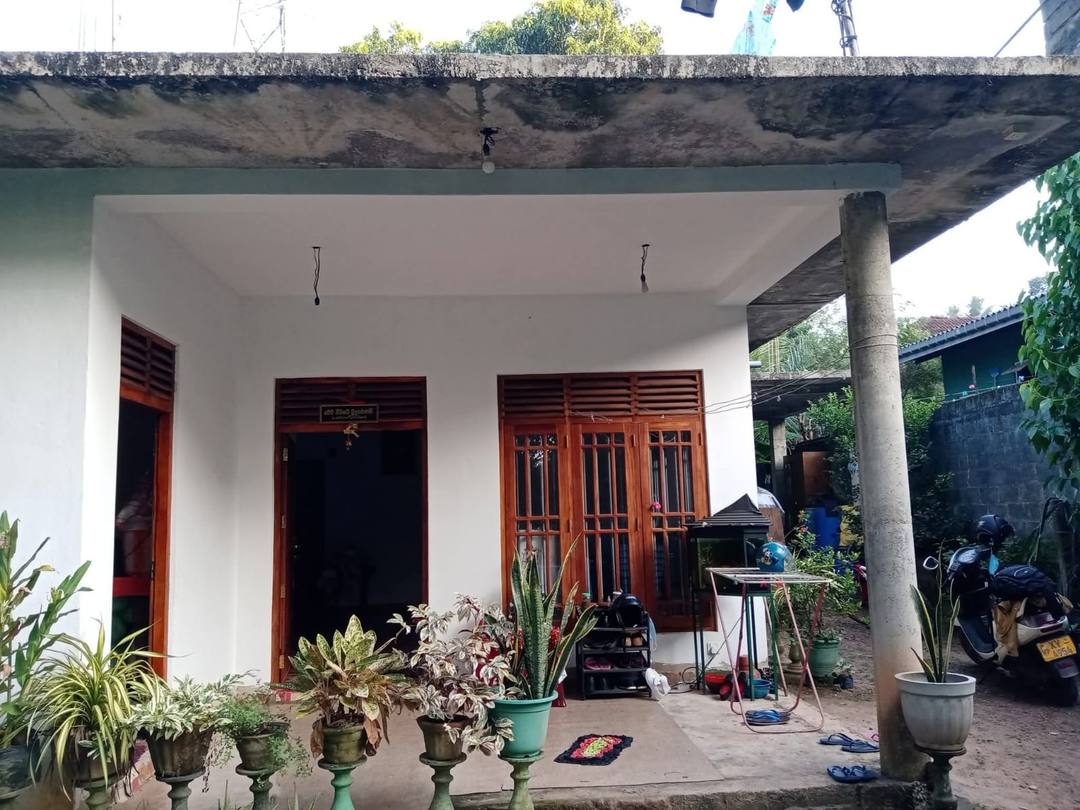 HOUSE FOR SALE IN GANEMULLA