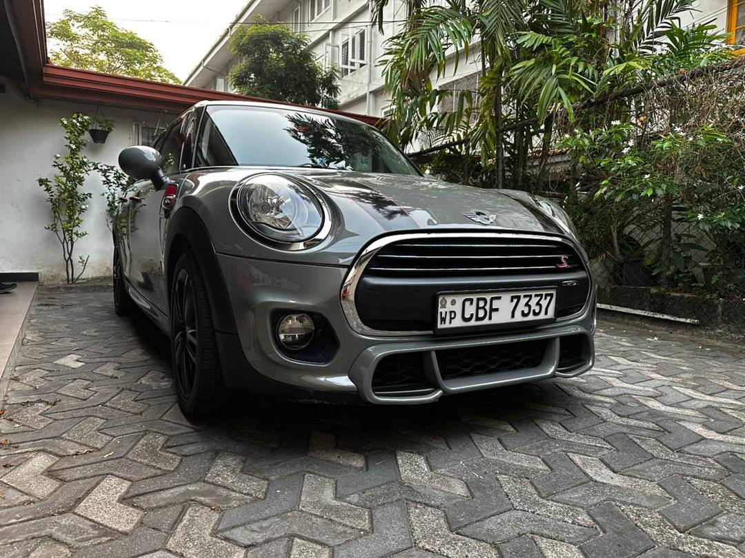 MINI COOPER F55 1.3 TURBO AUTOMATIC FOR SALE