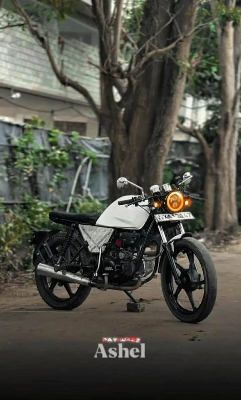 HONDA SUPER SPLENDOR 2011
