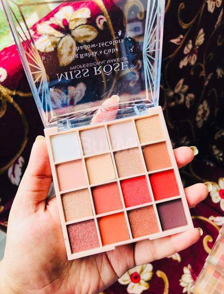 SHADOW PALETTE