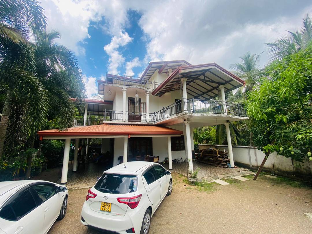 HOUSE FOR SALE IN WELIWERIYA