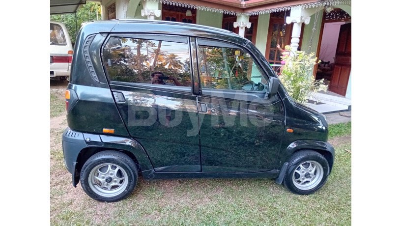 bajaj-qute-2019-big-1