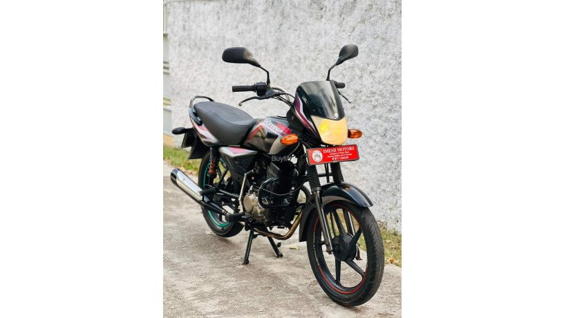 bajaj-platina-125-2012-big-0