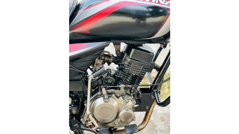 bajaj-platina-125-2012-big-5