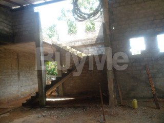 HOUSE FOR SALE IN BOMBUWALA