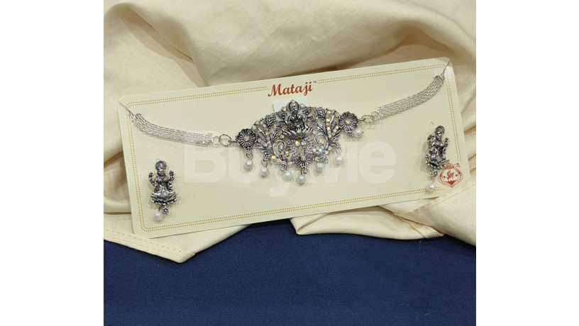 elegant-jewellery-set-big-2