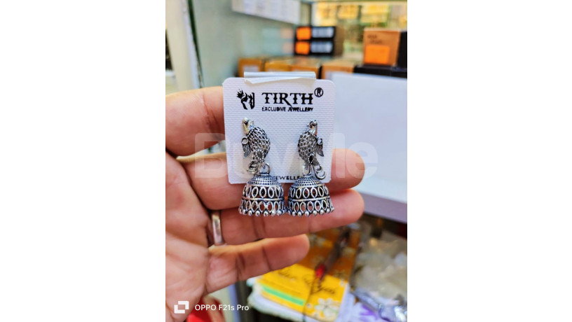 exclusive-offer-earrings-from-sp-fashion-big-0