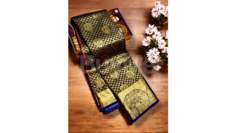 bridal-wear-traditional-wedding-saree-collections-big-0