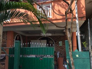 House For Sale At dehiwala off robert road