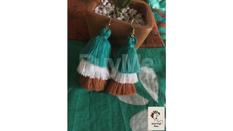 tussle-earrings-threelayers-big-0